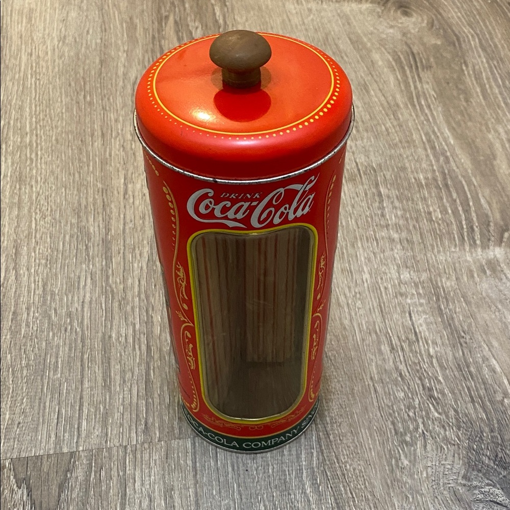 COCA COLA • straw container